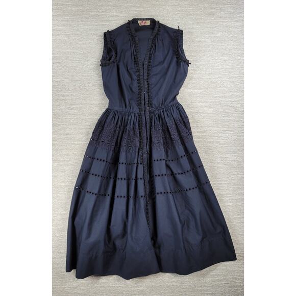VTG Carlye Poplin Eyelet Dress Navy Embroidered Lace Glass Buttons A-Line - Picture 2 of 16